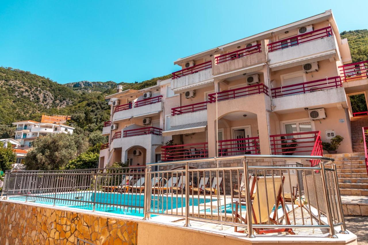 Villa Savovic Petrovac Exterior foto