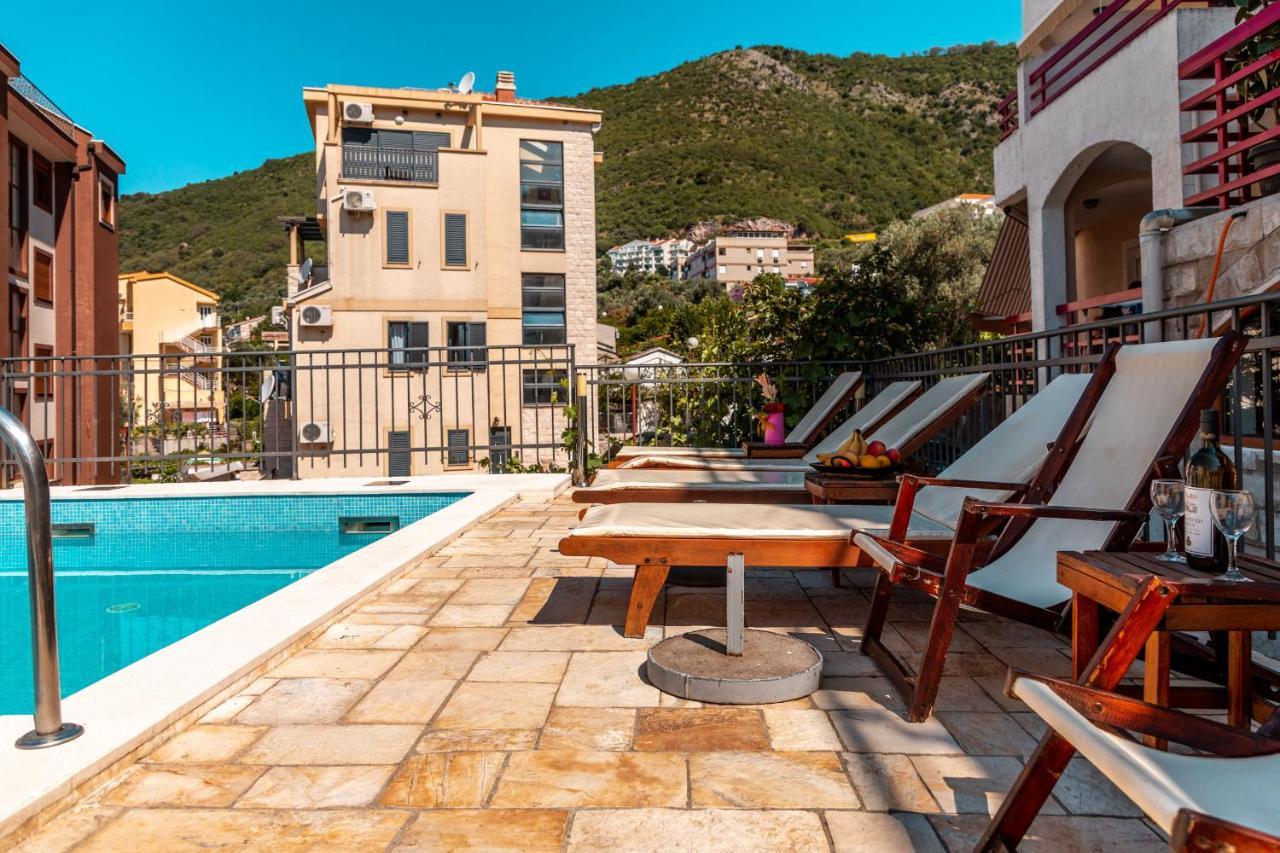 Villa Savovic Petrovac Exterior foto