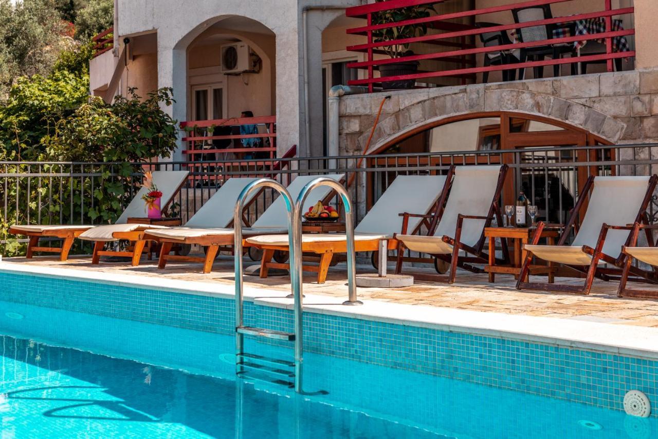 Villa Savovic Petrovac Exterior foto