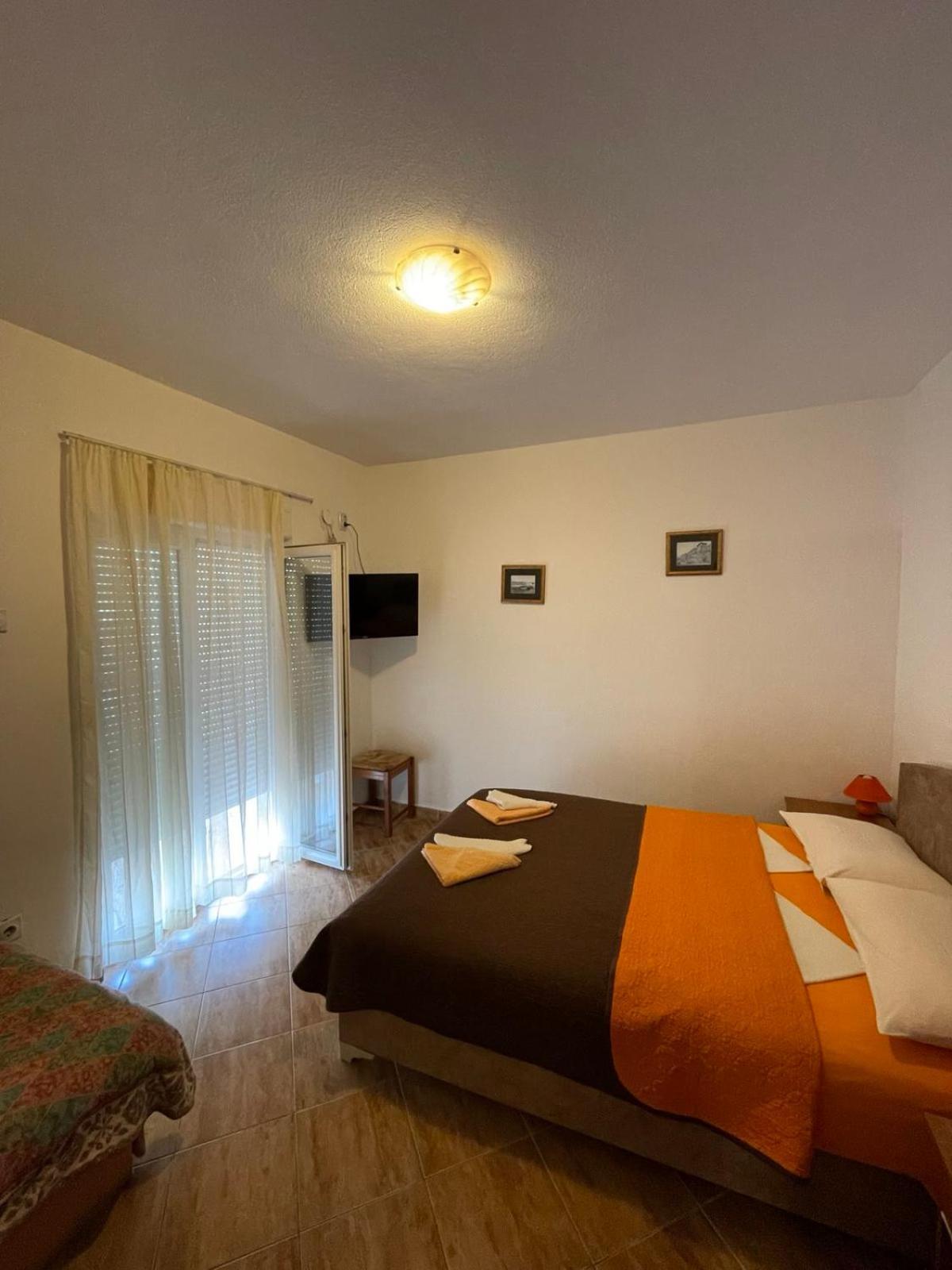 Villa Savovic Petrovac Exterior foto