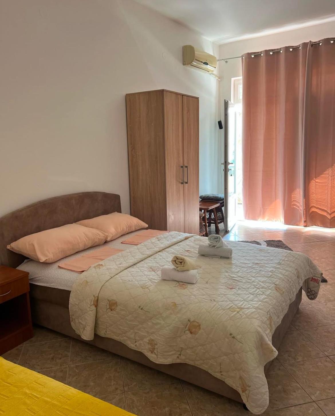 Villa Savovic Petrovac Exterior foto